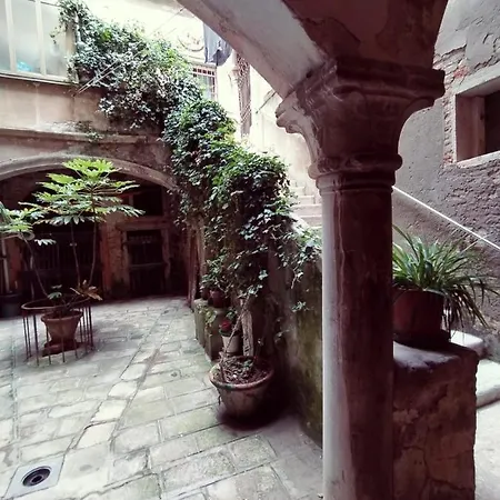 Ca' Spezier Gæstehus Venedig