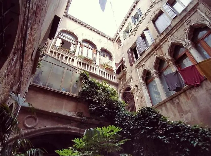 Guest house Ca' Spezier Venice