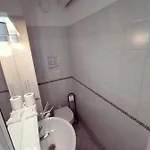 卡斯佩泽尔酒店 *
